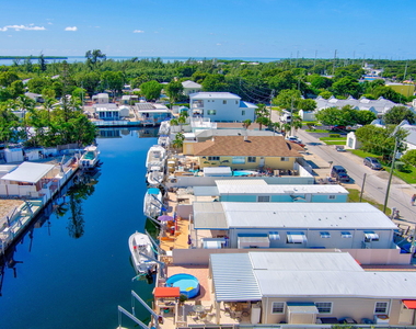 136 Sable Palm Lane - Photo Thumbnail 1