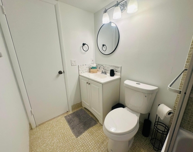 264 Farnham K - Photo Thumbnail 16