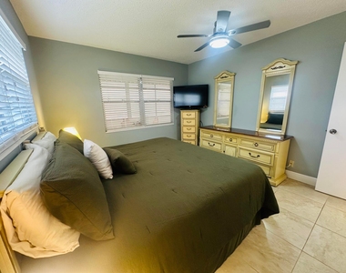 264 Farnham K - Photo Thumbnail 11