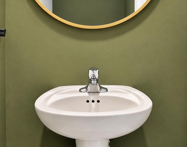 520 Sw 19th Way - Photo Thumbnail 8
