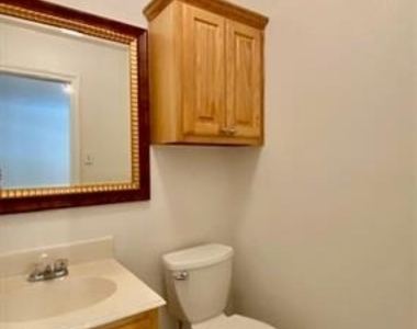 2125 Forest Oaks Drive - Photo Thumbnail 15