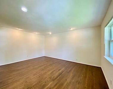 2125 Forest Oaks Drive - Photo Thumbnail 1