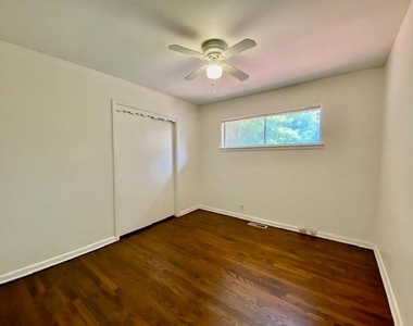 2125 Forest Oaks Drive - Photo Thumbnail 23