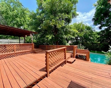 2125 Forest Oaks Drive - Photo Thumbnail 26