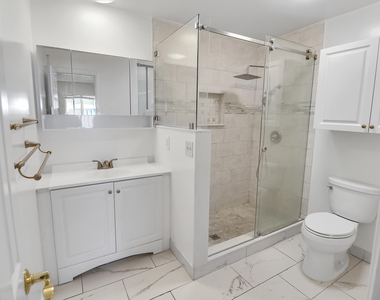 2233 Nw 3rd Avenue - Photo Thumbnail 17