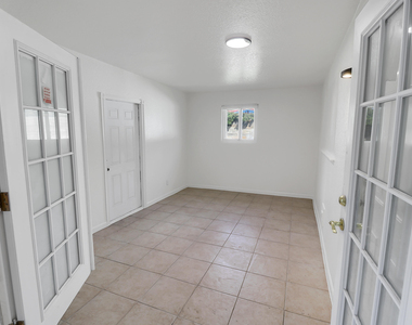 2233 Nw 3rd Avenue - Photo Thumbnail 15