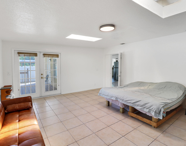 2233 Nw 3rd Avenue - Photo Thumbnail 19