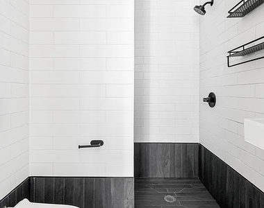 90 Manhattan Avenue - Photo Thumbnail 5