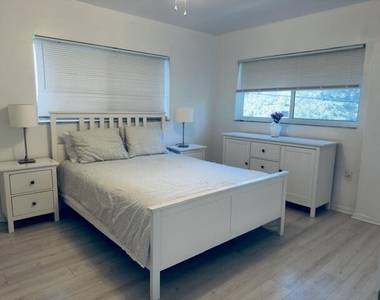 1100 Atlantic Shores Boulevard - Photo Thumbnail 6