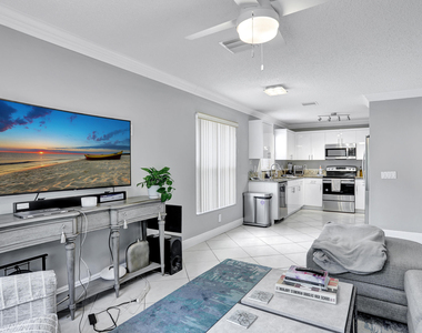 6242 Nw 38th Drive - Photo Thumbnail 28