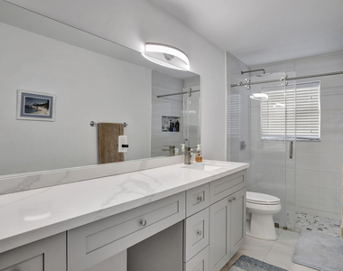 6242 Nw 38th Drive - Photo Thumbnail 22