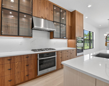9377 Sunflower Meadow Road - Photo Thumbnail 18