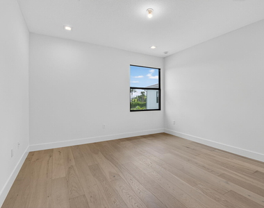 9377 Sunflower Meadow Road - Photo Thumbnail 38