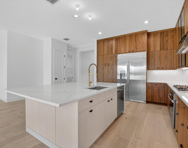 9377 Sunflower Meadow Road - Photo Thumbnail 17