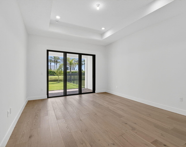 9377 Sunflower Meadow Road - Photo Thumbnail 23