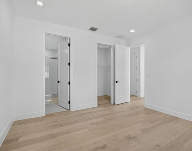 9377 Sunflower Meadow Road - Photo Thumbnail 35