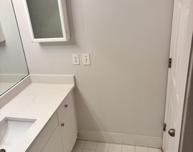 2640 S University Drive - Photo Thumbnail 22