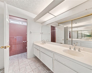482 Vista Del Norte - Photo Thumbnail 32