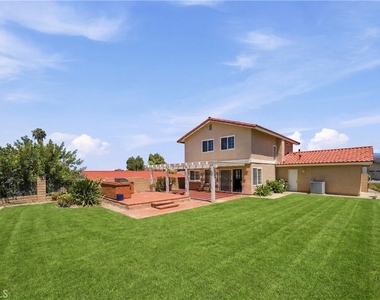 482 Vista Del Norte - Photo Thumbnail 36