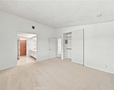 482 Vista Del Norte - Photo Thumbnail 20