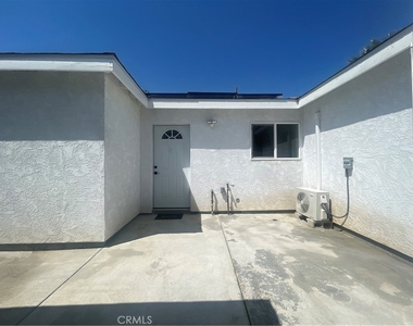 65 E Forest Avenue - Photo Thumbnail 13