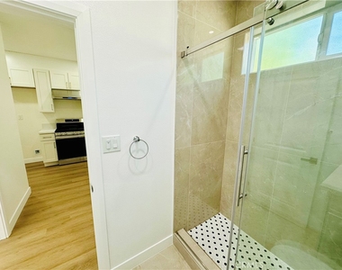 17262 Ivy Avenue - Photo Thumbnail 7