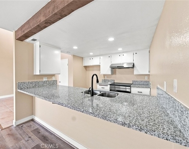6461 Casa Verde - Photo Thumbnail 6
