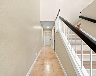 6461 Casa Verde - Photo Thumbnail 2