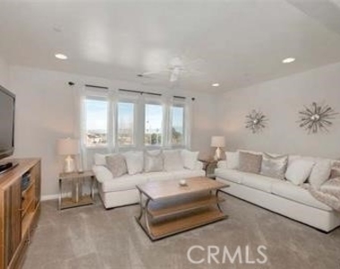 25986 Prospector Court - Photo Thumbnail 10