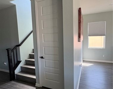 32865 Marin Fields Rd - Photo Thumbnail 10
