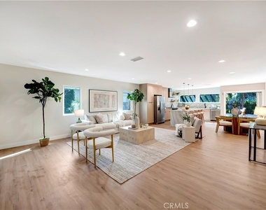 22120 Costanso Street - Photo Thumbnail 3