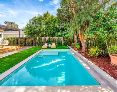 22120 Costanso Street - Photo Thumbnail 22