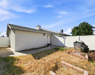 7244 Willis Avenue - Photo Thumbnail 25