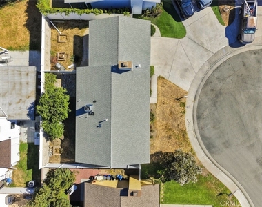 7244 Willis Avenue - Photo Thumbnail 26