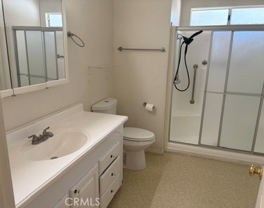 139 Sherwood Drive - Photo Thumbnail 15