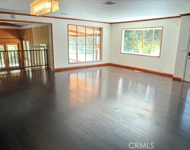 139 Sherwood Drive - Photo Thumbnail 18