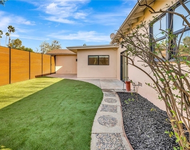 23635 Marylee St - Photo Thumbnail 44