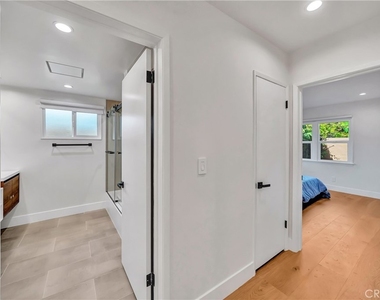 23635 Marylee St - Photo Thumbnail 30