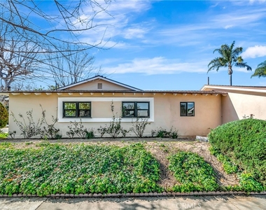 23635 Marylee St - Photo Thumbnail 45
