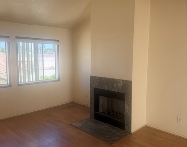 15000 Downey Avenue - Photo Thumbnail 5