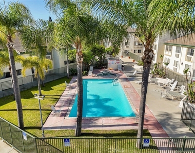 15000 Downey Avenue - Photo Thumbnail 14