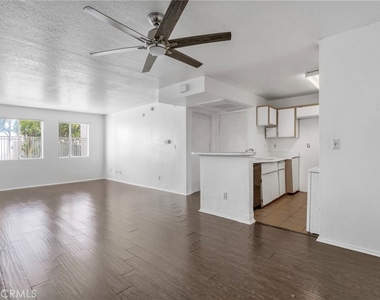 15000 Downey Avenue - Photo Thumbnail 12