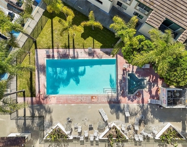 15000 Downey Avenue - Photo Thumbnail 15