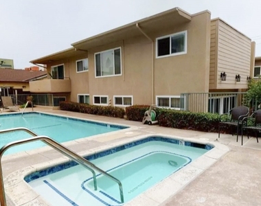 209 S Prospect Avenue - Photo Thumbnail 2