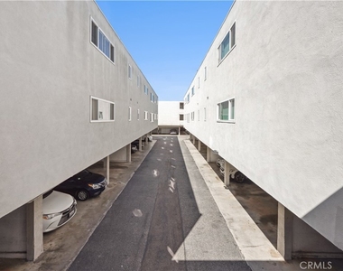 3656 Garnet Street - Photo Thumbnail 21