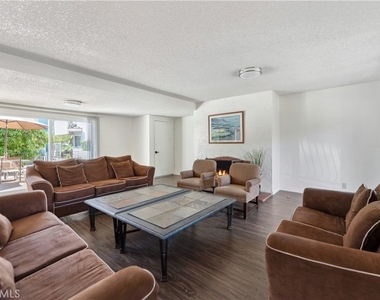 3656 Garnet Street - Photo Thumbnail 14