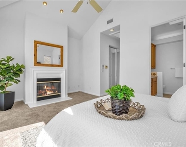 1711 Carlson - Photo Thumbnail 13