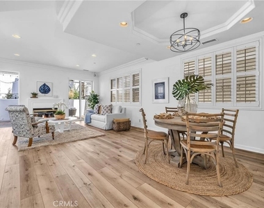 1711 Carlson - Photo Thumbnail 1