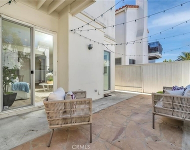 1711 Carlson - Photo Thumbnail 23