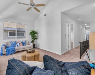 1711 Carlson - Photo Thumbnail 10